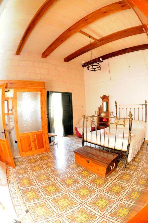 Mikiel U Rosa Holiday Farmhouse With Large Private Pool Zebbug  Eksteriør bilde