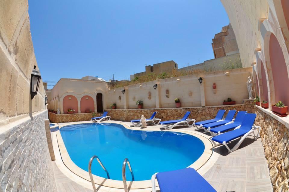 Mikiel U Rosa Holiday Farmhouse With Large Private Pool Zebbug  Eksteriør bilde