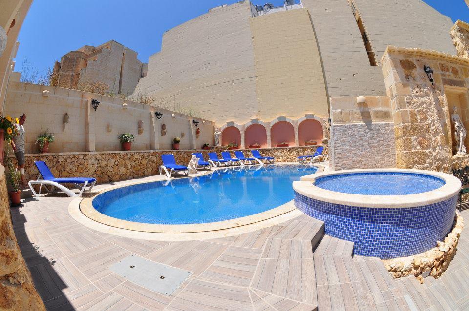 Mikiel U Rosa Holiday Farmhouse With Large Private Pool Zebbug  Eksteriør bilde