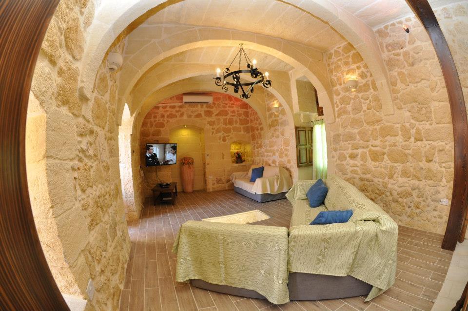 Mikiel U Rosa Holiday Farmhouse With Large Private Pool Zebbug  Eksteriør bilde