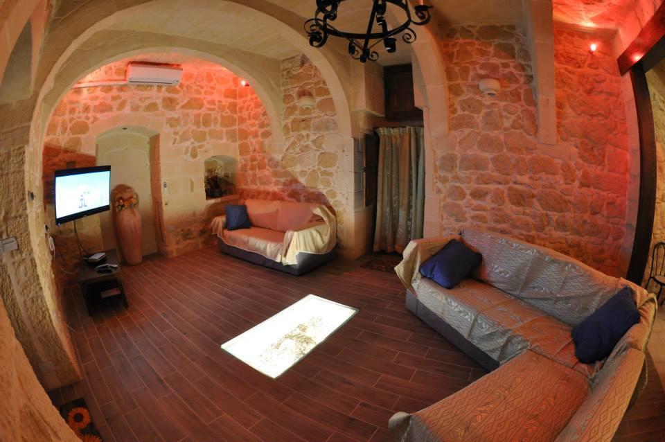 Mikiel U Rosa Holiday Farmhouse With Large Private Pool Zebbug  Eksteriør bilde