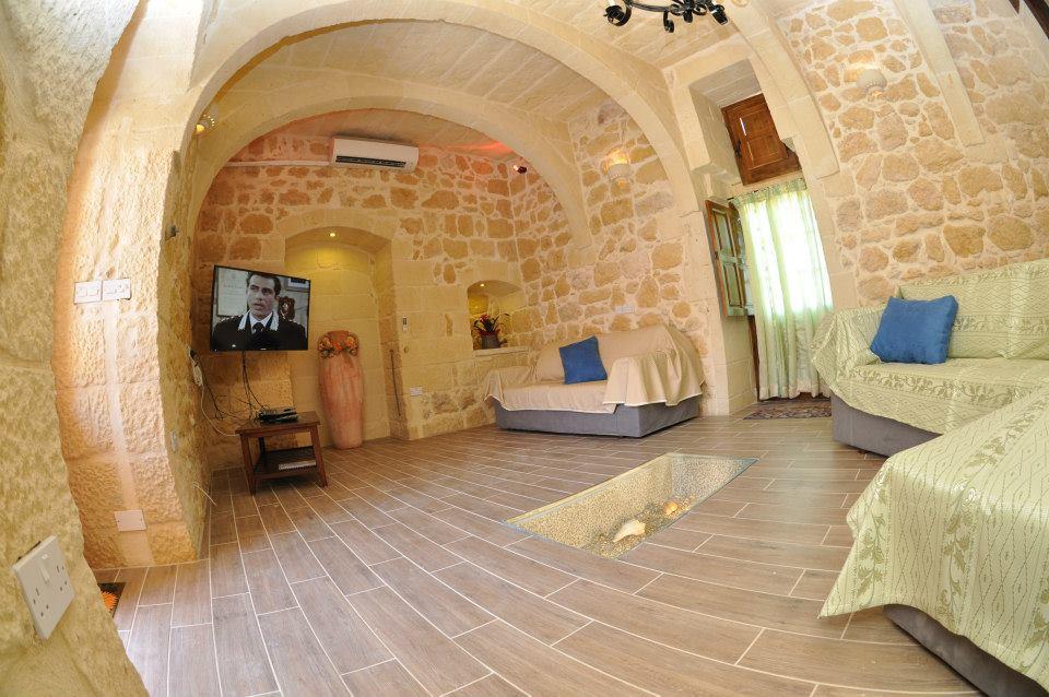 Mikiel U Rosa Holiday Farmhouse With Large Private Pool Zebbug  Eksteriør bilde