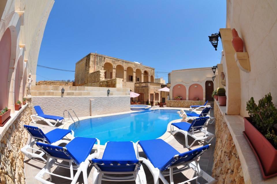 Mikiel U Rosa Holiday Farmhouse With Large Private Pool Zebbug  Eksteriør bilde